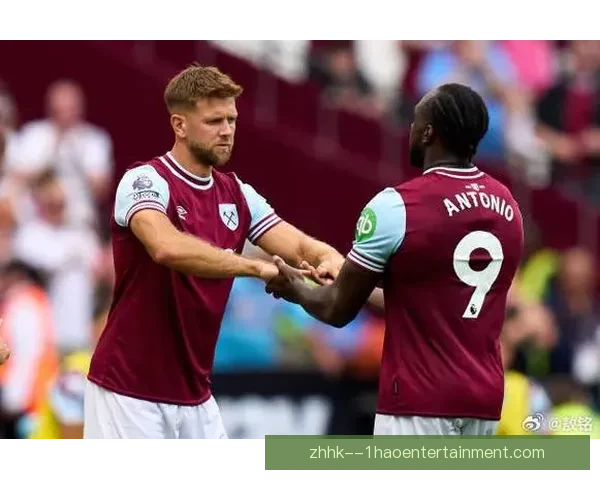 万比萨卡正式加盟西汉姆联 铁锤帮引入英超后卫加强防线